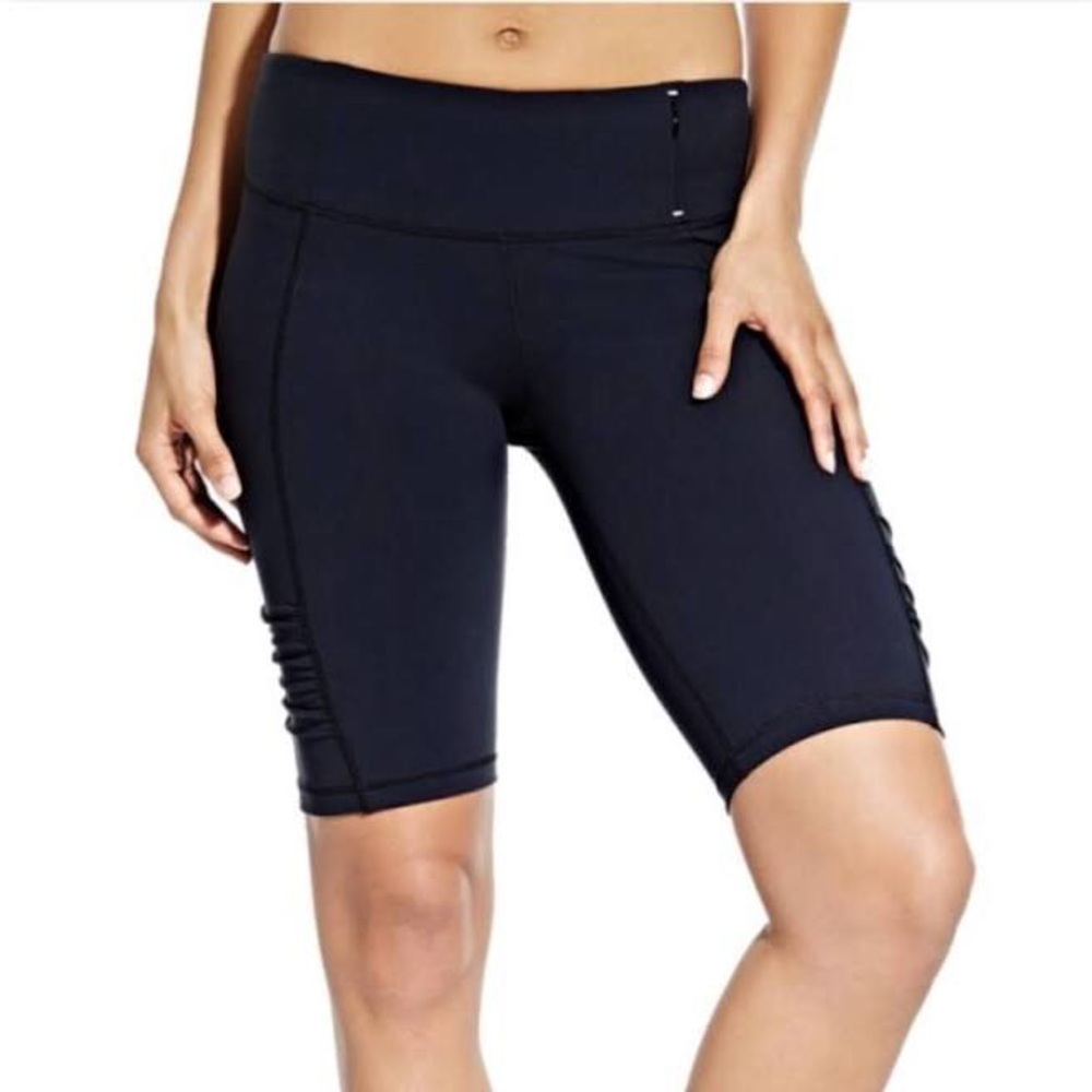 CALIA by Carrie Essential Ruched Bermuda Shorts SM
